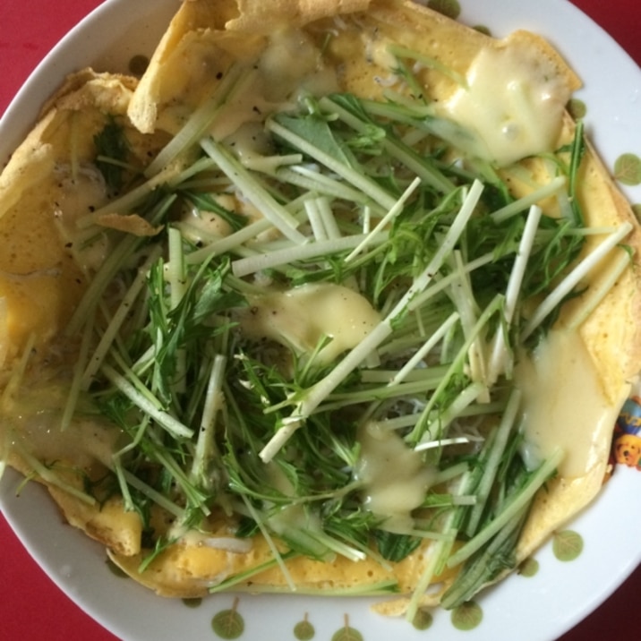 フライパンで簡単 しらすと水菜のピザ風 レシピ 作り方 By Yochi814 楽天レシピ フライパンで簡単 しらすと水菜のピザ風 レシピ 作り方 By Yochi814 楽天レシピ